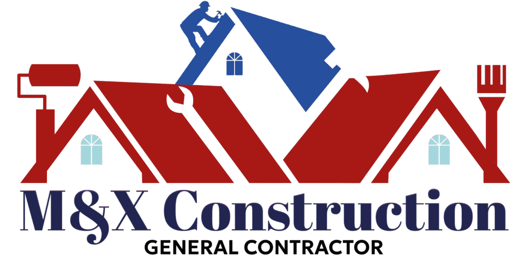 Tejado de construcción con equipo de carpintería y herramientas de albañilería, ideal para proyectos de mejoras y ampliaciones residenciales.